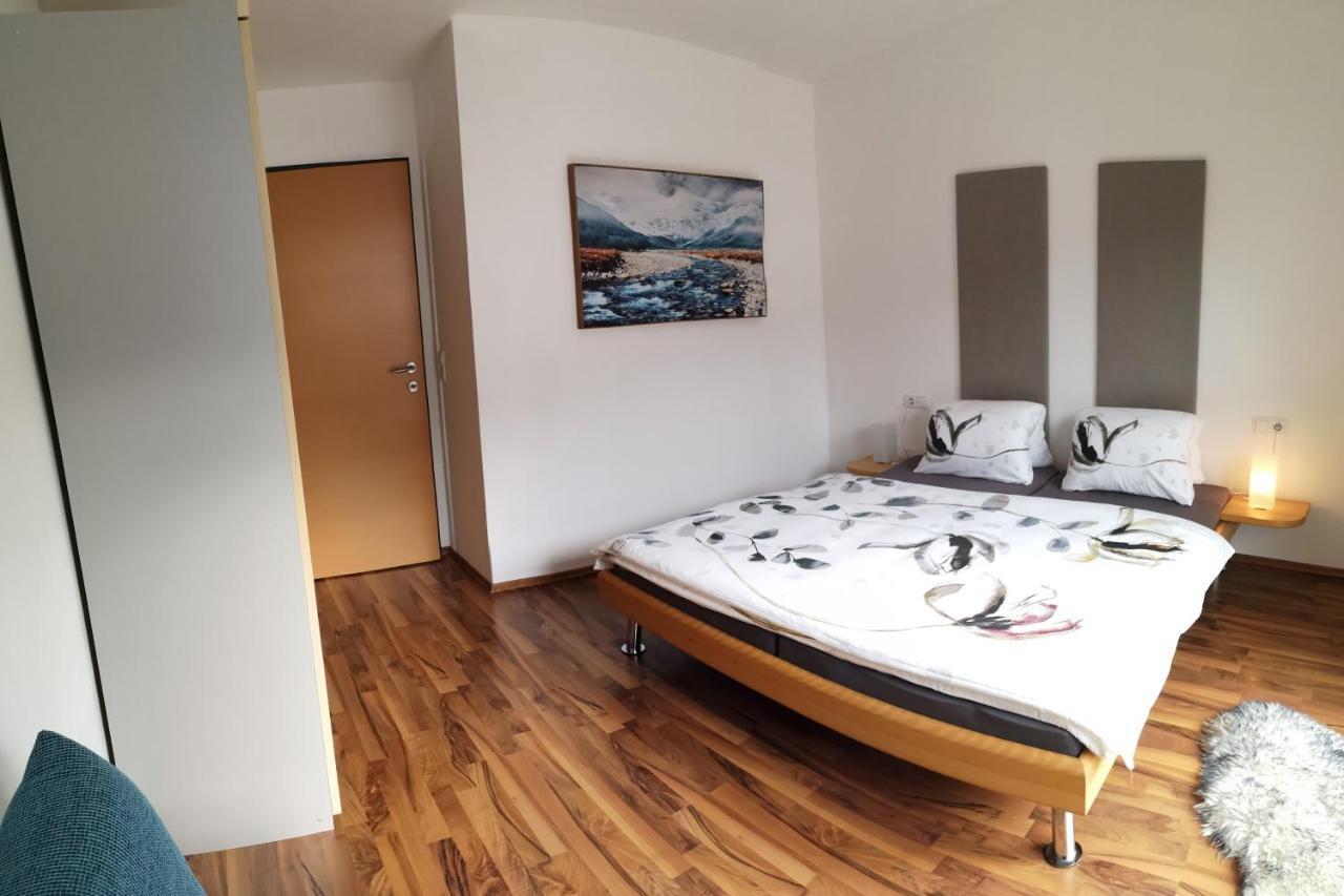 Ferienhaus Adela Шрунс Экстерьер фото